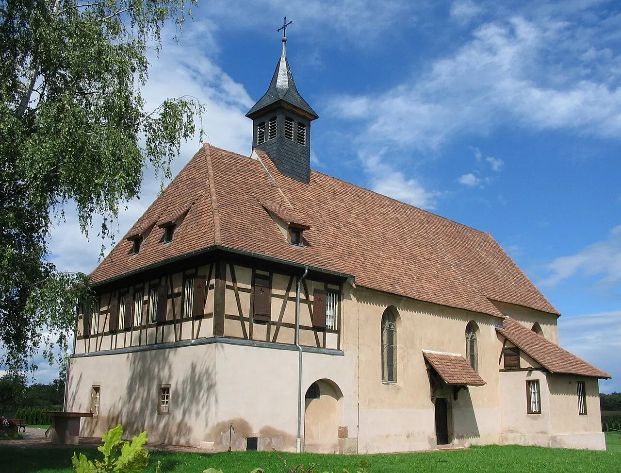 Chapelle Notre-Dame-du-Chêne à Plobsheim XIVe siècle. Vue extérieure