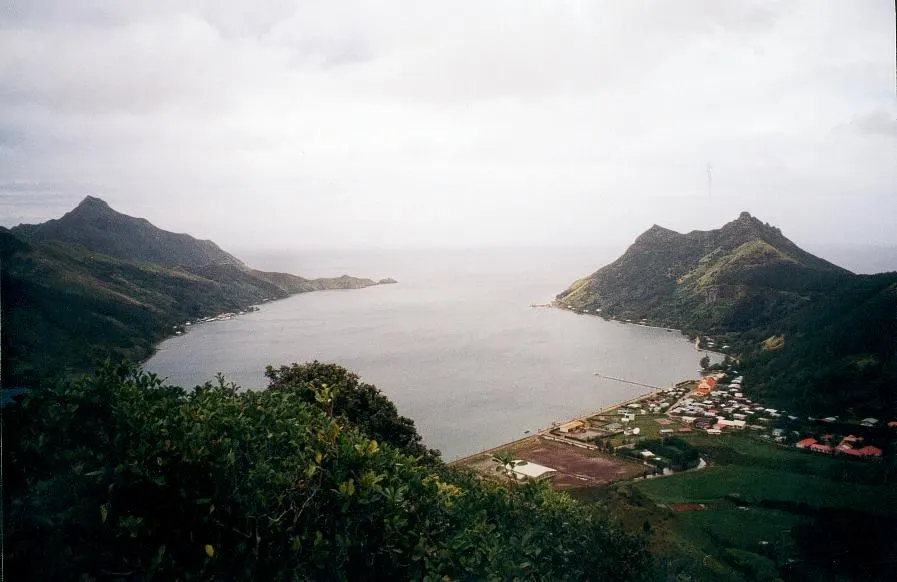 Baie d'Ahurei, Rapa, archipel des Australes, Polynésie française