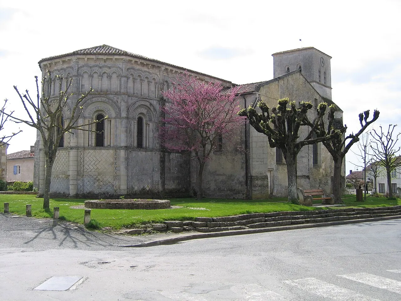 L'église romane de Rioux