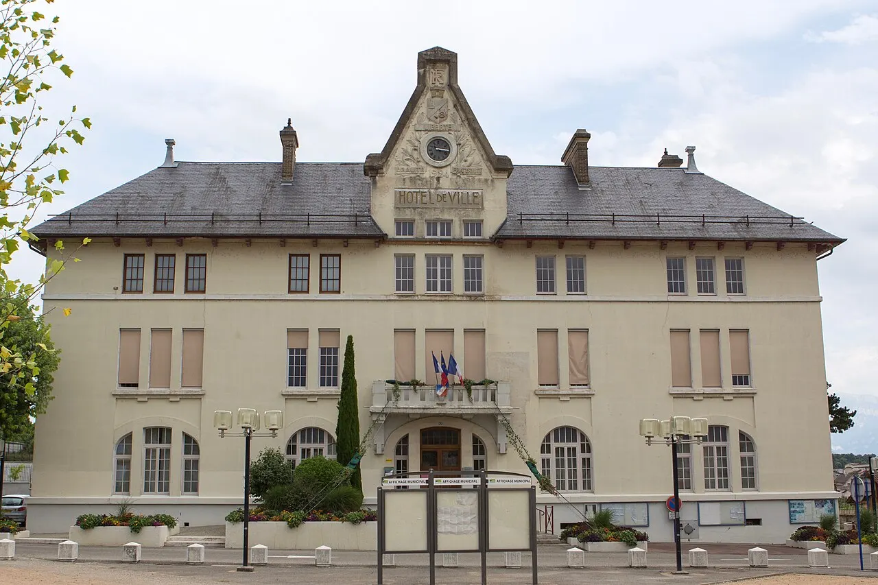 Mairie de Rives / Rives, Isère, France