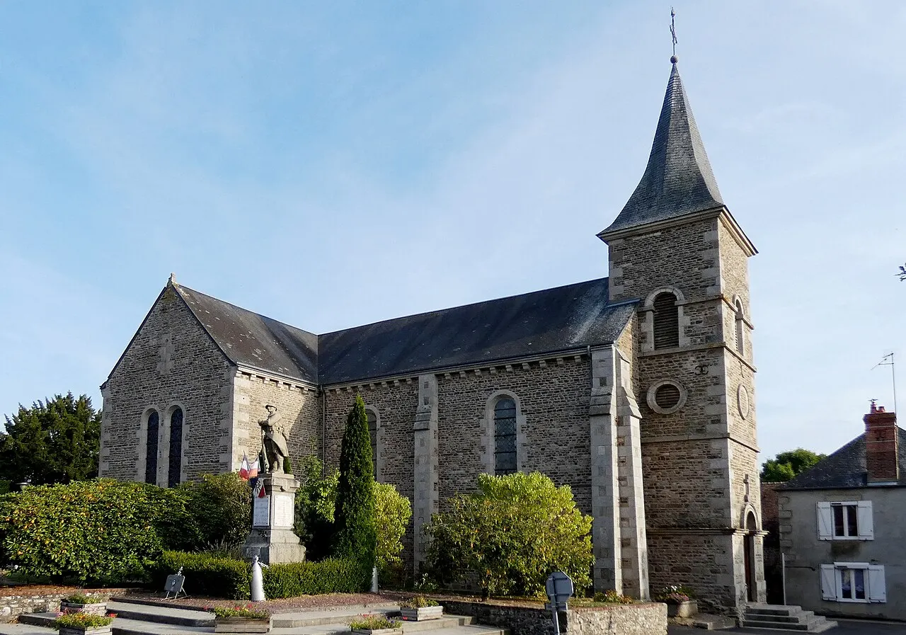 Rouperroux (Normandie, France). L'église Notre-Dame.