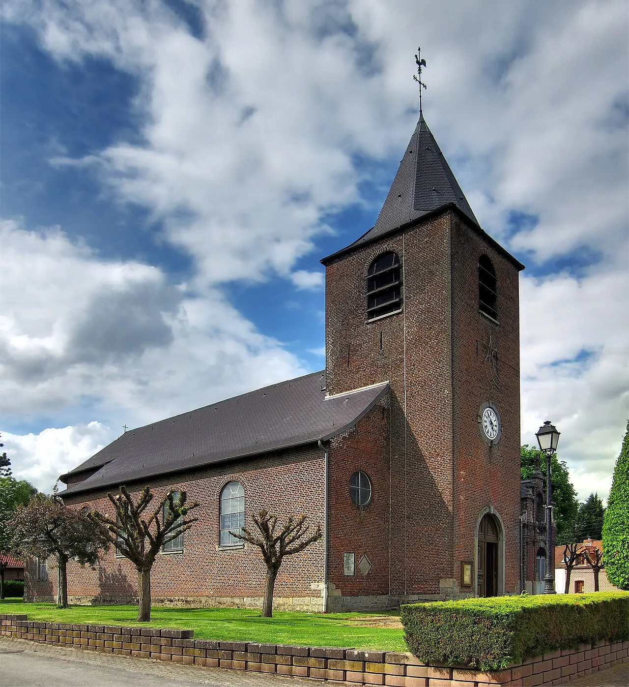 L'église Saint-Pierre de Sailly-lez-Lannoy.