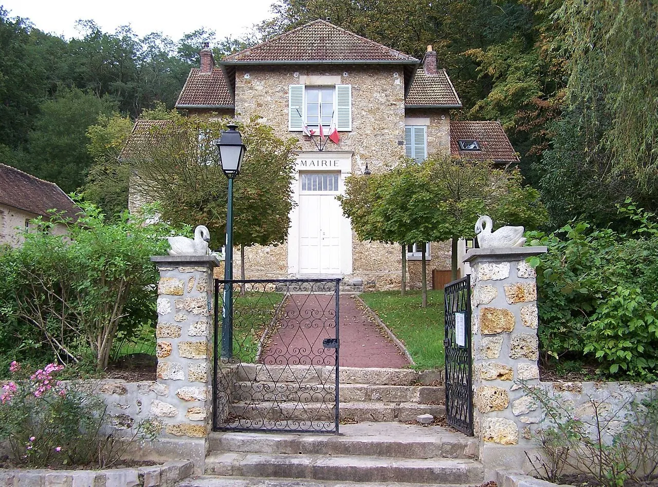 Mairie de Saint-Forget (Yvelines, France)