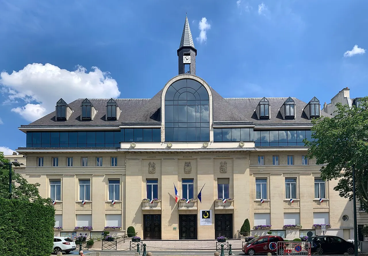 Hôtel de ville de Saint-Mandé.
