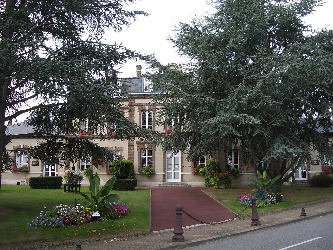 Mairie de Saint-Marcel (Eure)