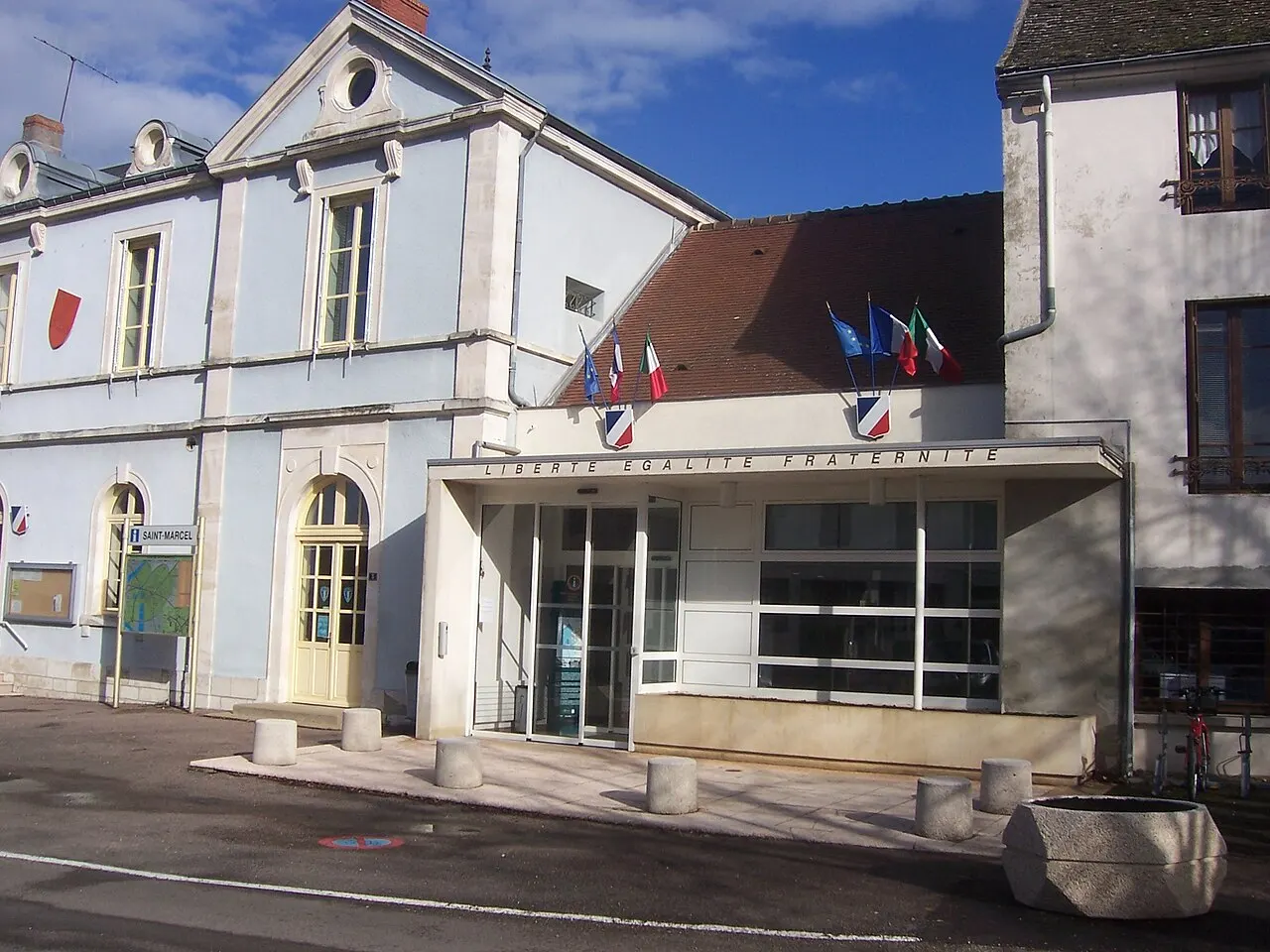 Saint-Marcel Mairie