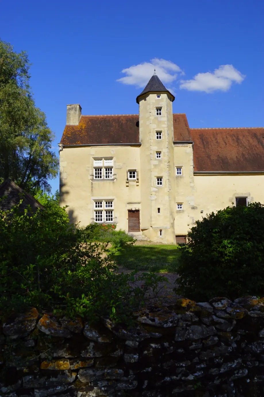 Le Château de Tâches