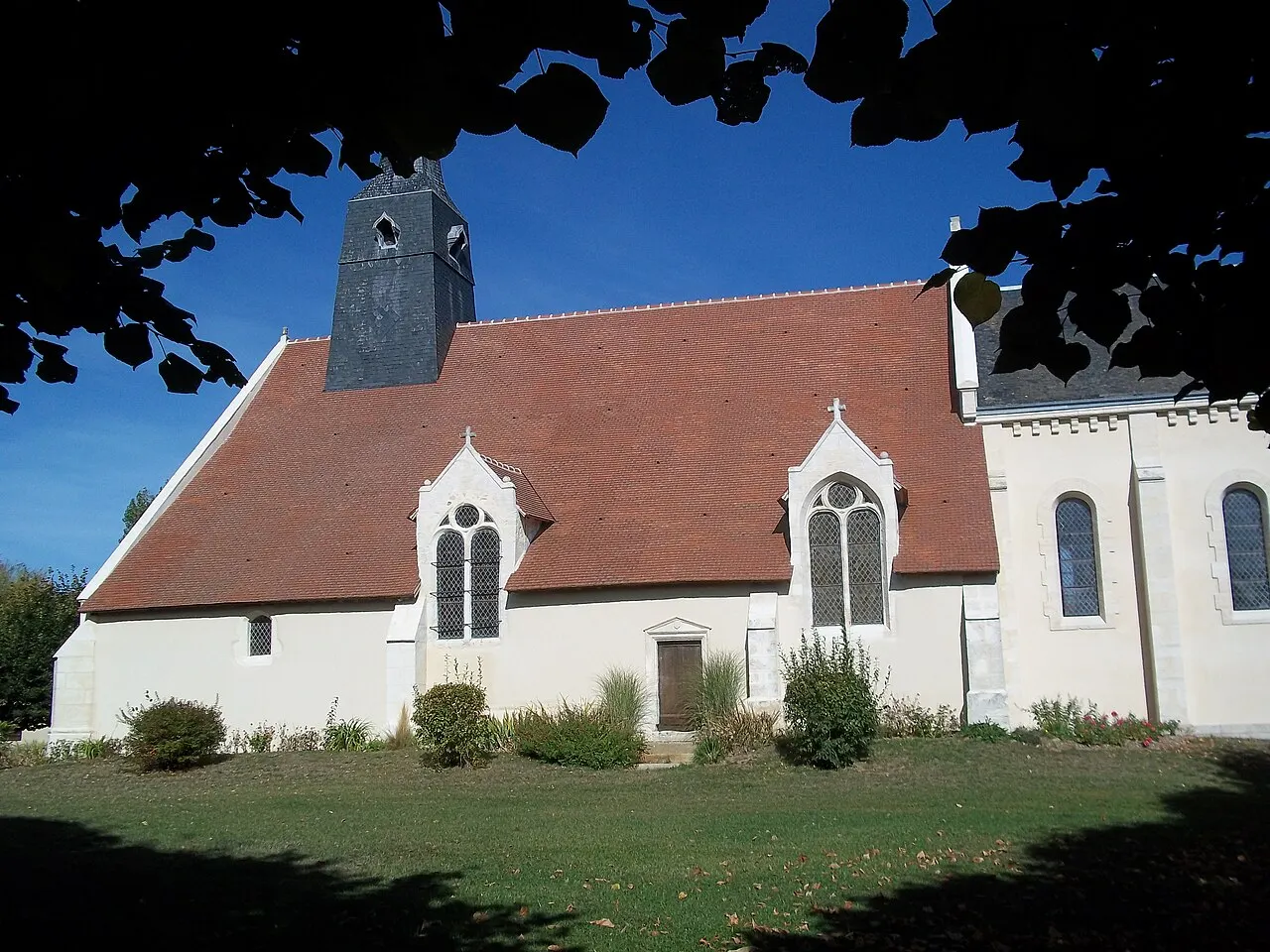 Eglise de la commune de Saint-Pierre-des-Ormes - Sarthe - France