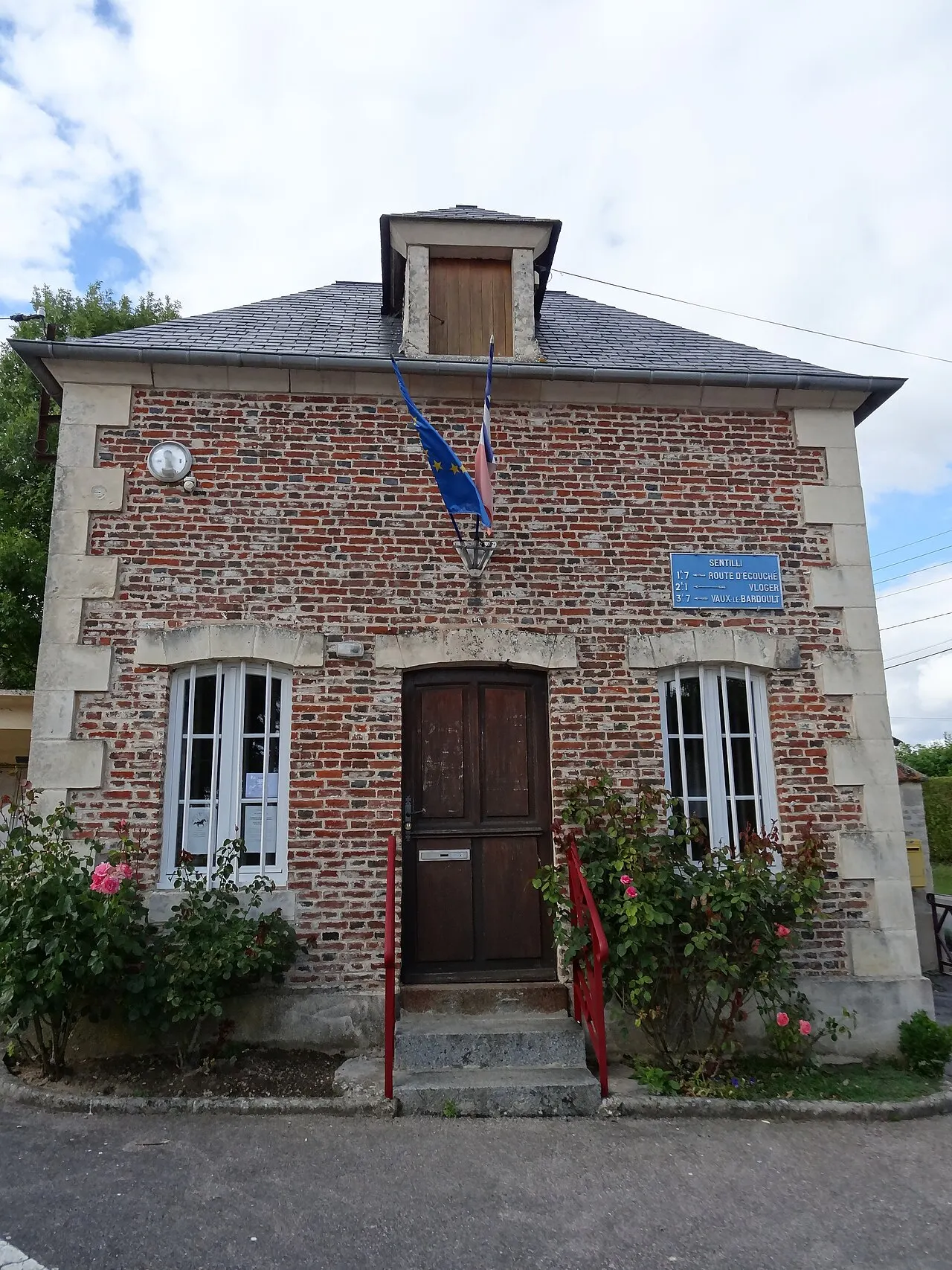 Sentilly, (Orne) Mairie
