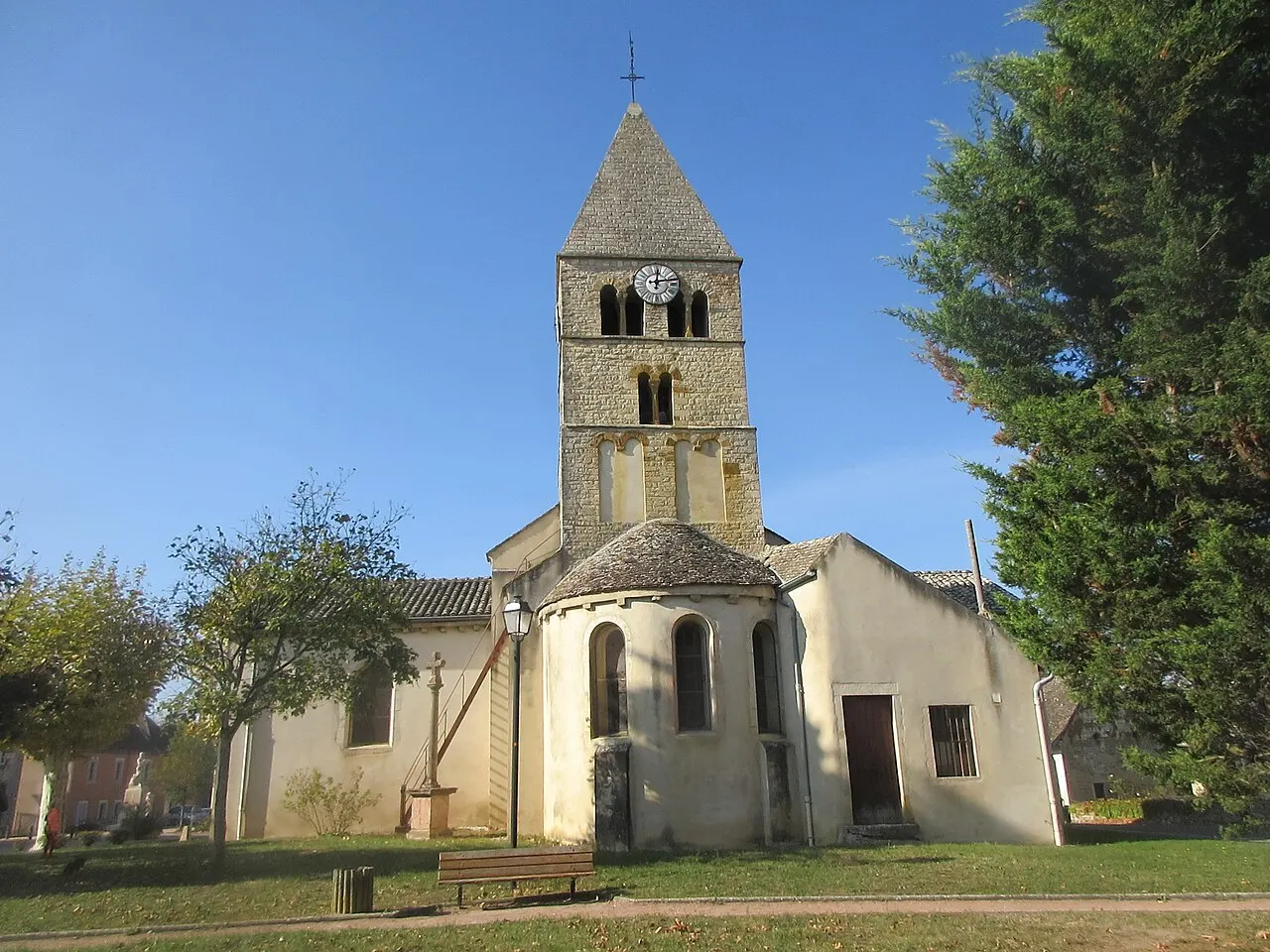 Église Saint-Jean-Baptiste de Simandre, Saône-et-Loire.