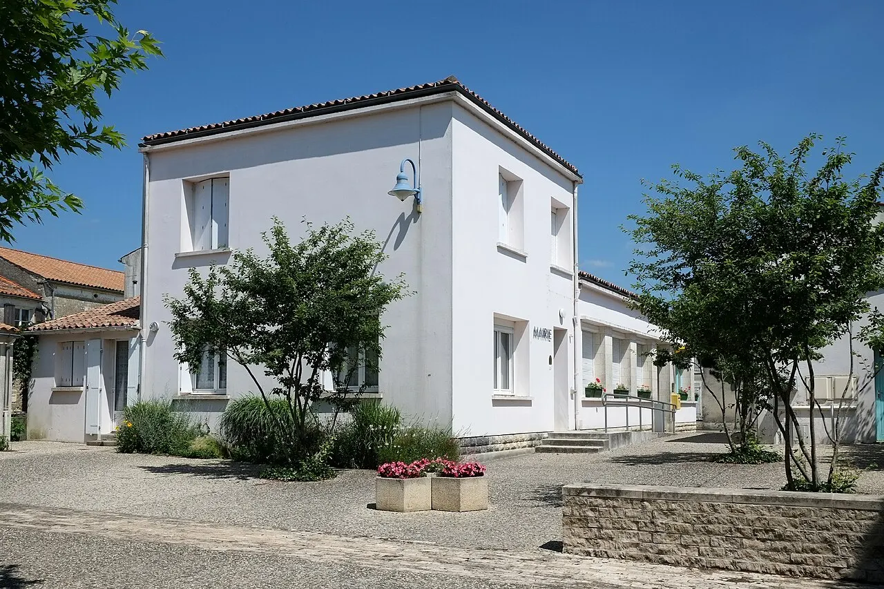 Mairie de Taugon Charente-Maritime France