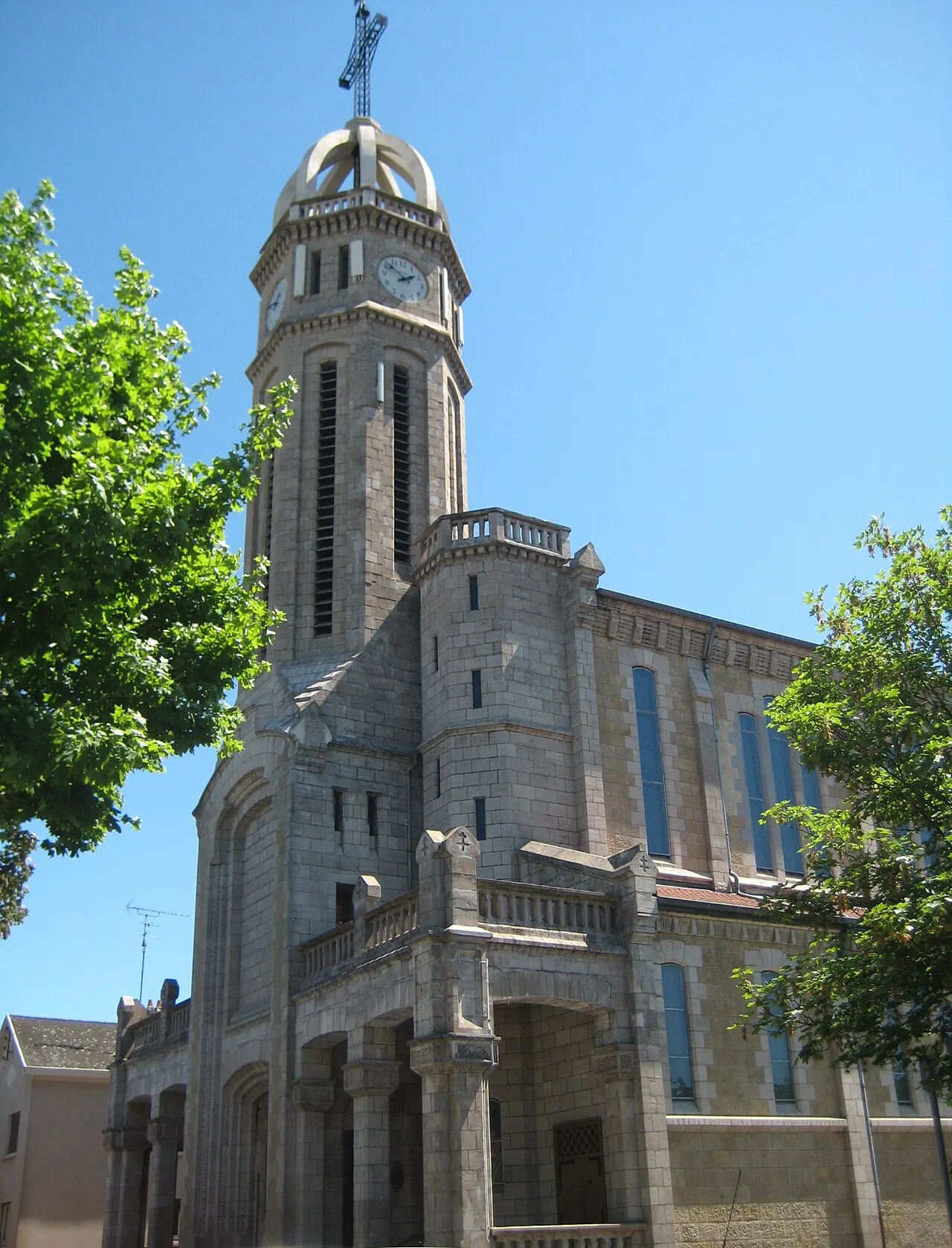 DescriptionEglise Terville.jpg Église Saint Sébastien de Terville Date 22 May 2009 Source mon appareil photo Author Aimelaime