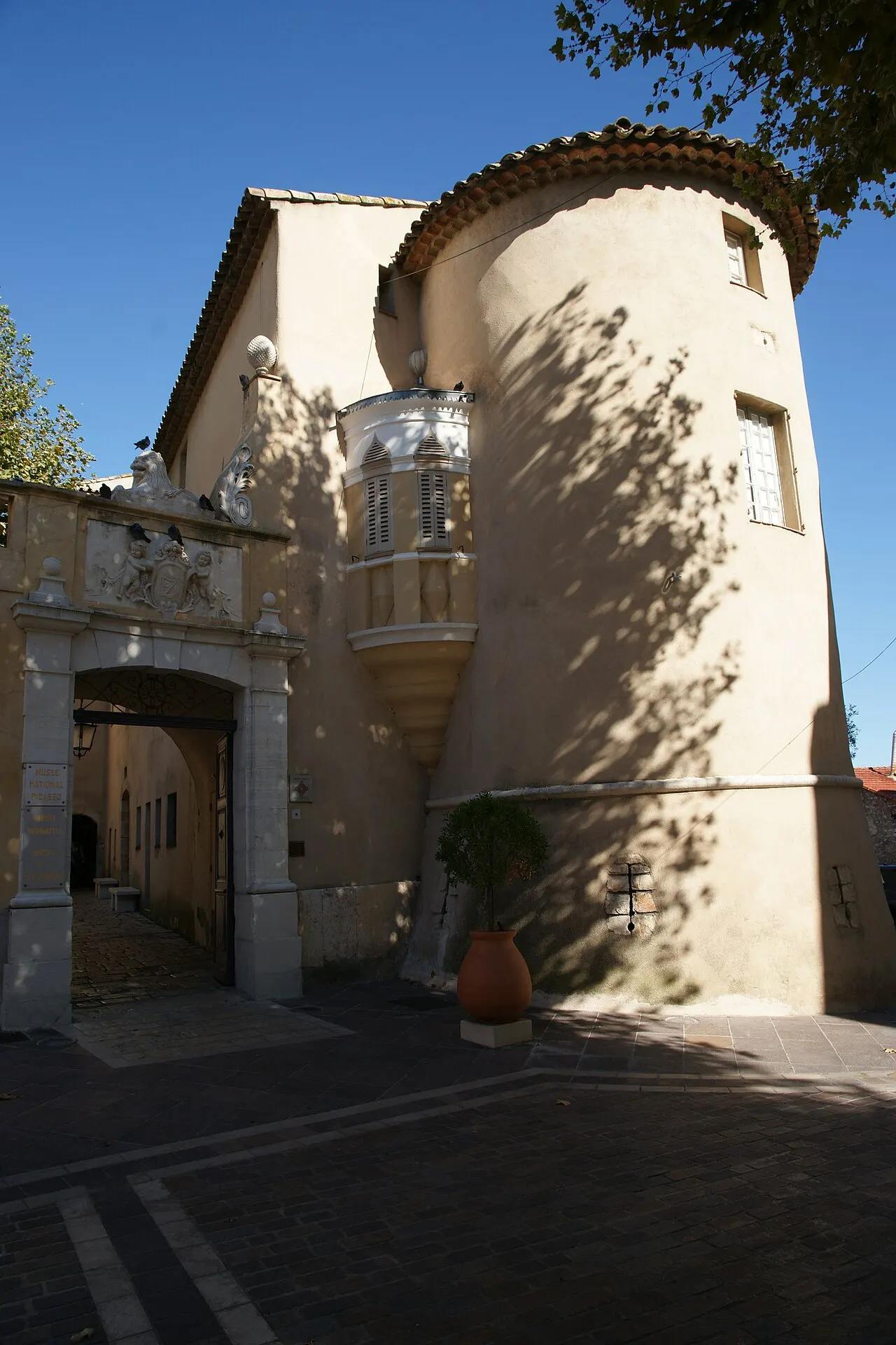 entrée du musée national Picasso, Vallauris, France