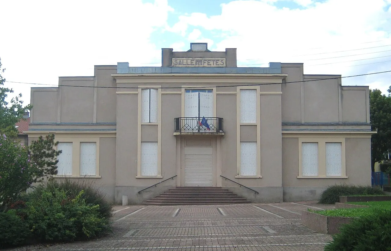 DescriptionSalle des fetes Valleroy.JPG salle des fetes Valleroy Date 8 August 2011 Source mon appareil photo Author Aimelaime Permission…