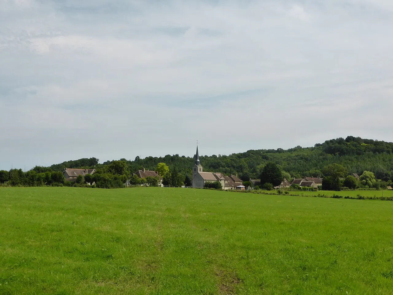 Vue générale du village de Vaunoise, dans l'Orne.