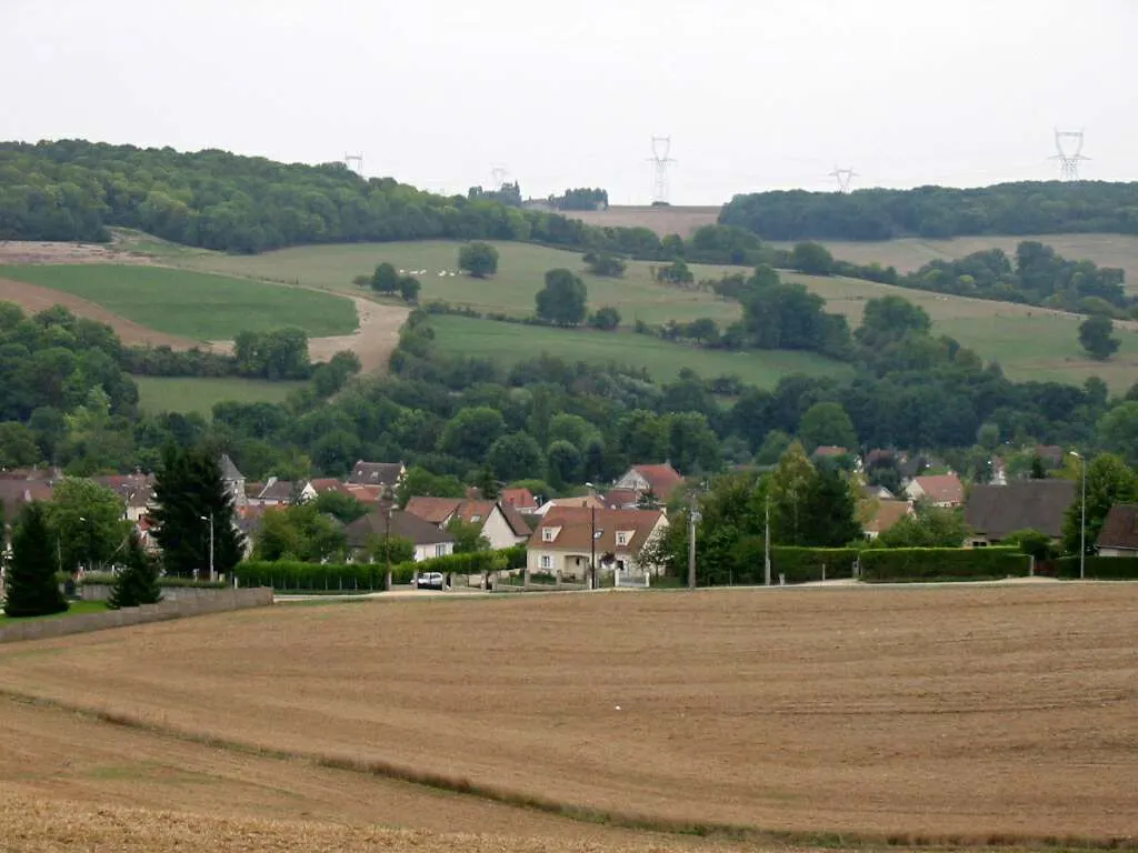 Vert (Yvelines) vue générale Photo JH Mora, août 2005