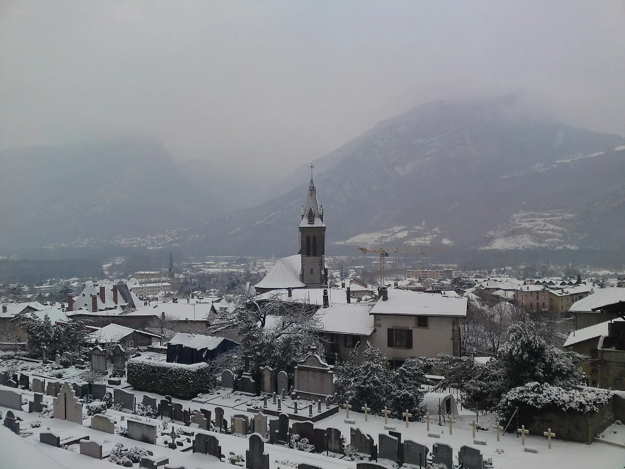 Voreppe (Isère, France) sous la neige.